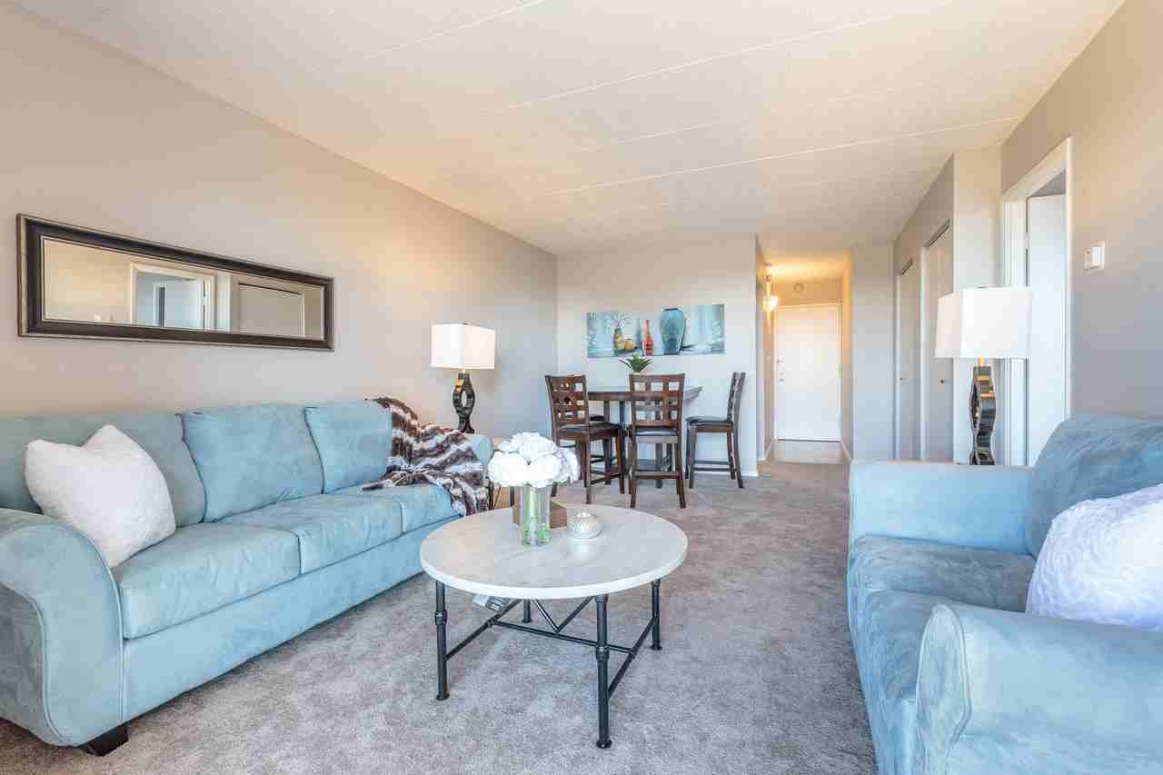 Carnegie Apartments 450 Victoria Ave, Windsor, ON N9A 6T7 Zumper