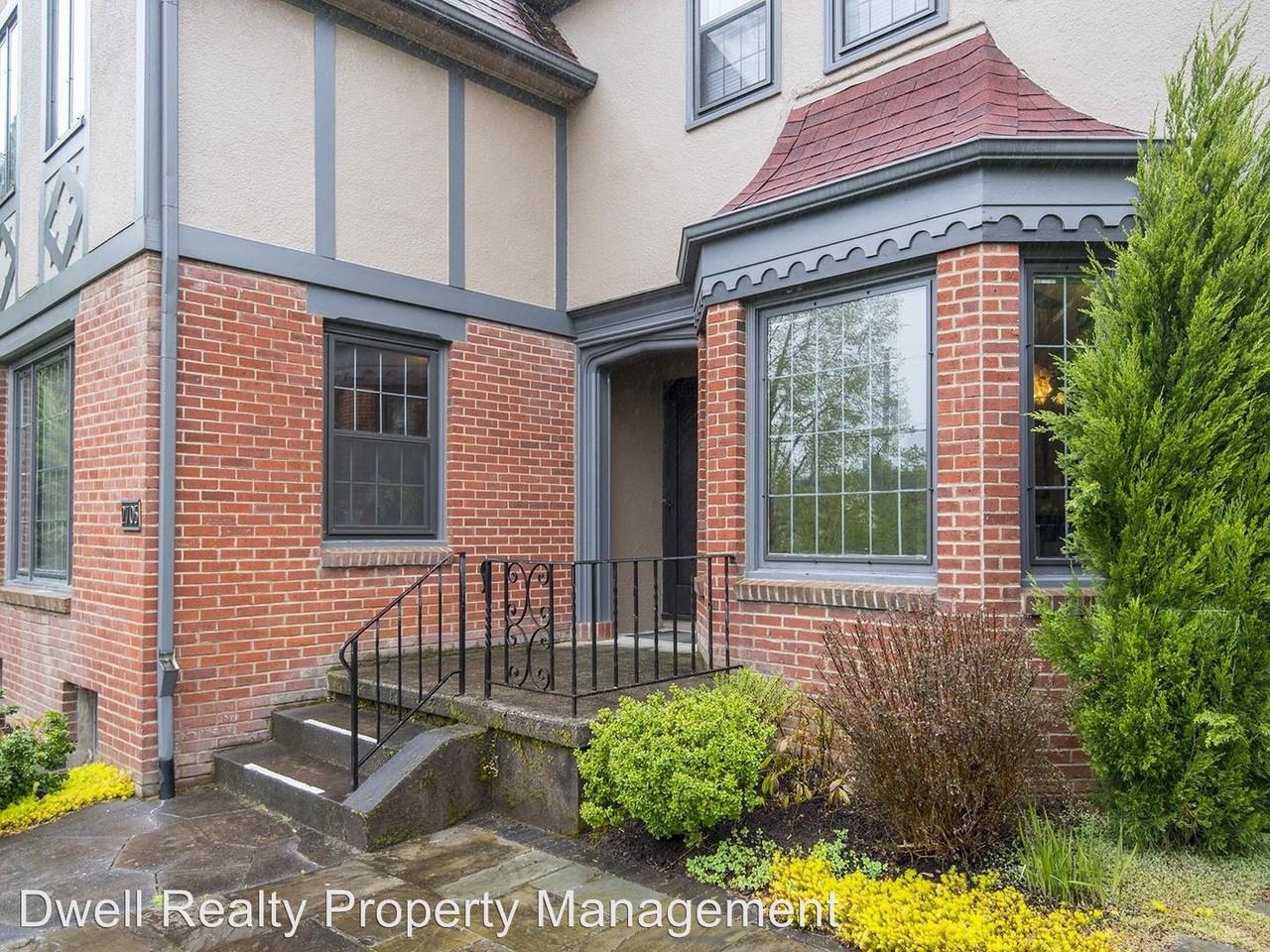 2705 NE Alameda St - Photo 3 of 33