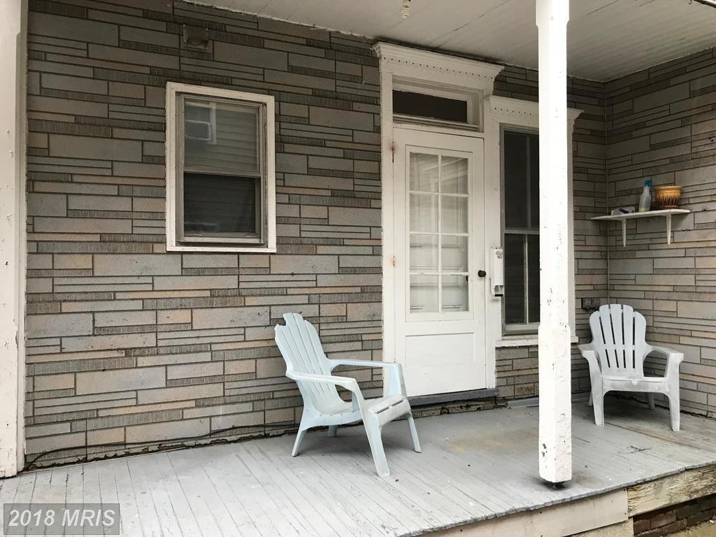 121 W Main St - Photo 2 of 10