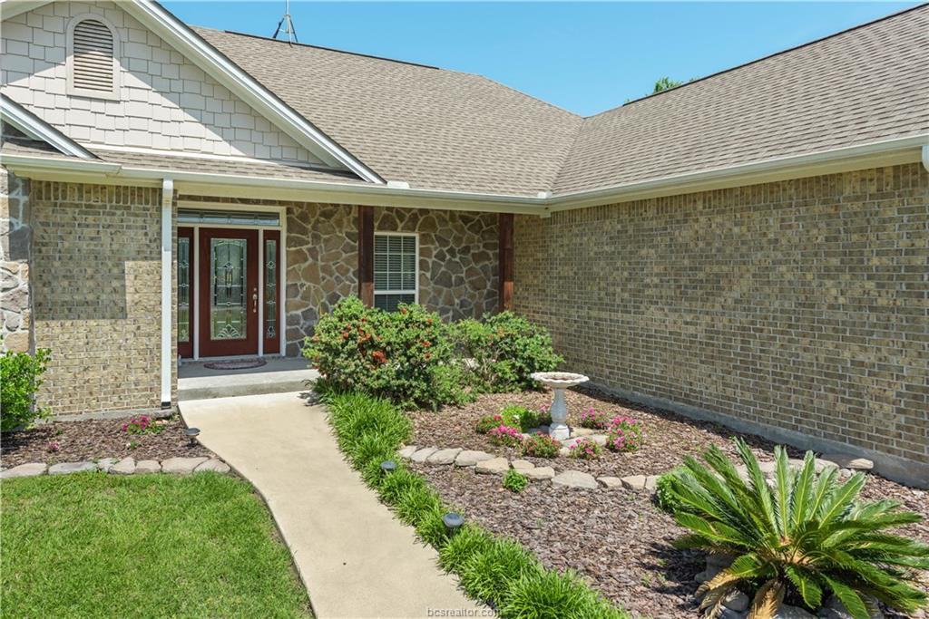 6443 Hardy Weedon Rd - Photo 2 of 24