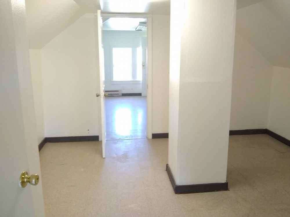 3134 N 16th St - Photo 2 of 14