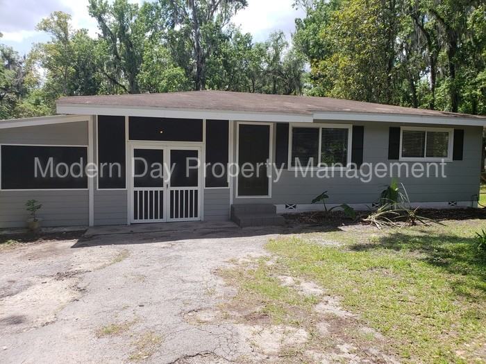 20484 Yontz Rd - Photo 3 of 22