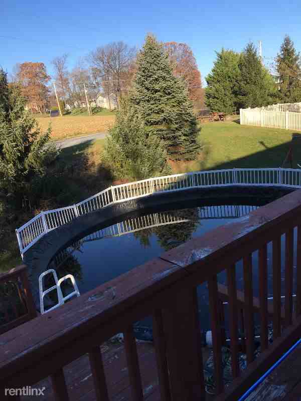 360 Pine Valley Dr - Photo 3 of 7