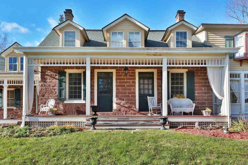 341 S Pascack Rd - Photo 2 of 27