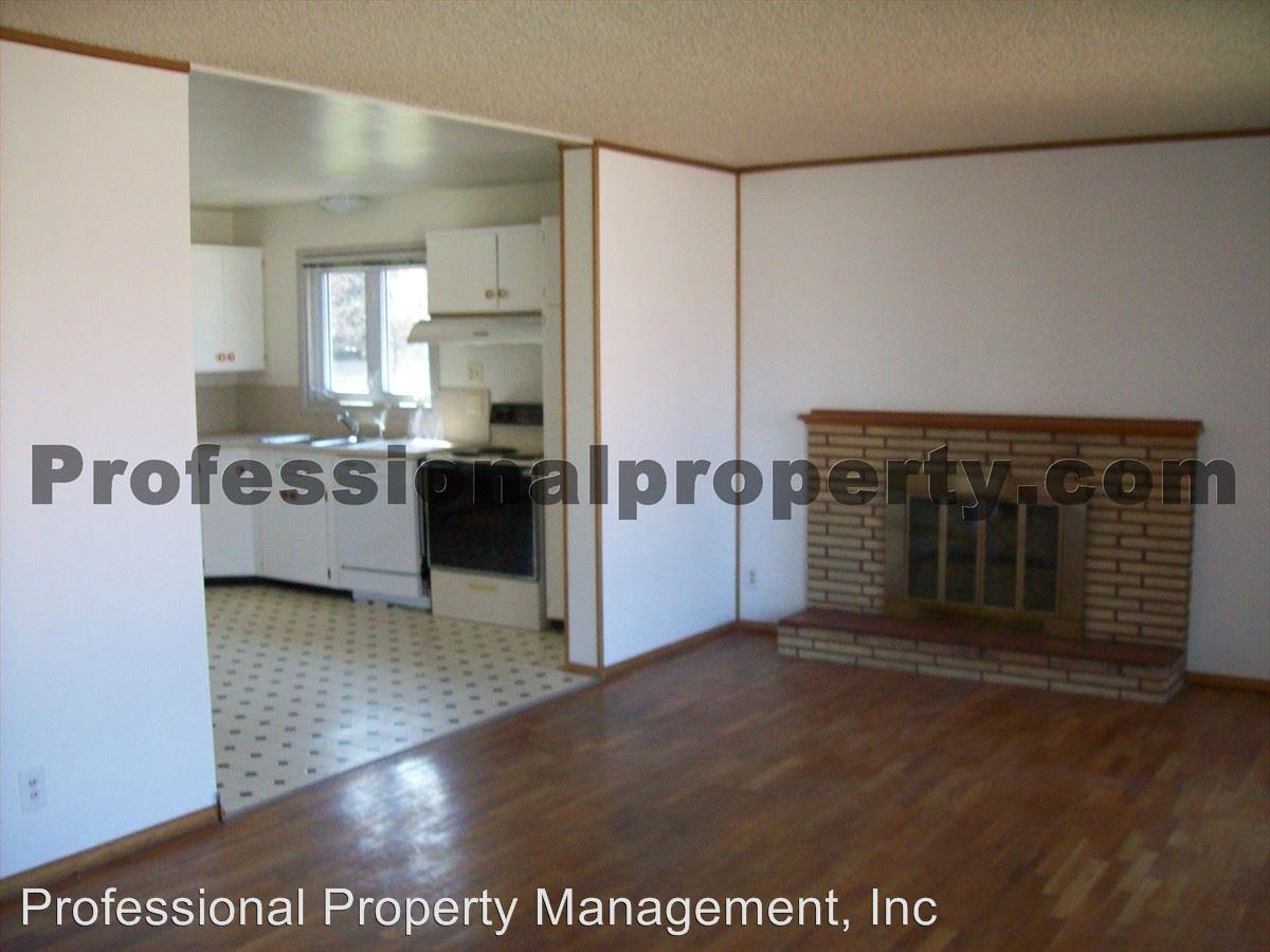 231 Pattee Creek Dr - Photo 3 of 5