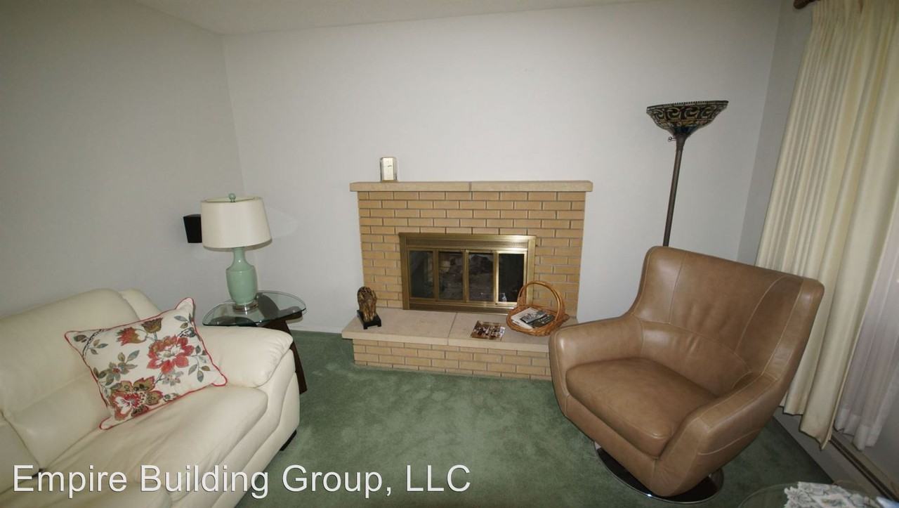 1206 Westmoreland - Photo 2 of 11