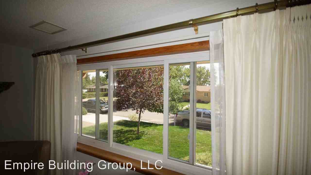 1206 Westmoreland - Photo 3 of 11