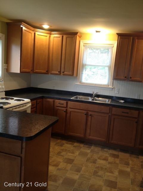 3312 Raymond St - Photo 2 of 9