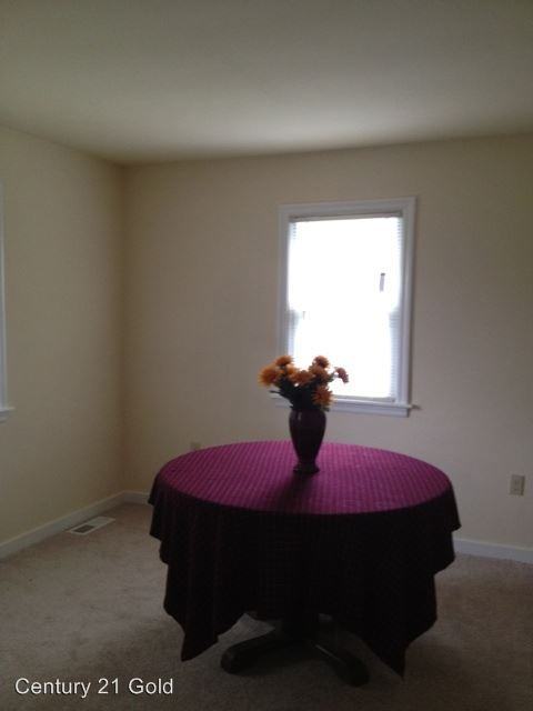 3312 Raymond St - Photo 3 of 9