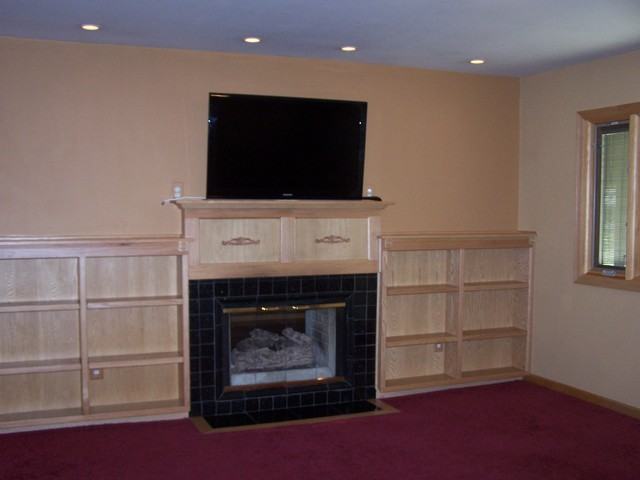 706 S Broadway St - Photo 3 of 16