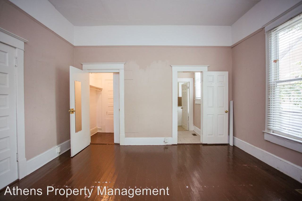 693 Boulevard - Photo 3 of 22