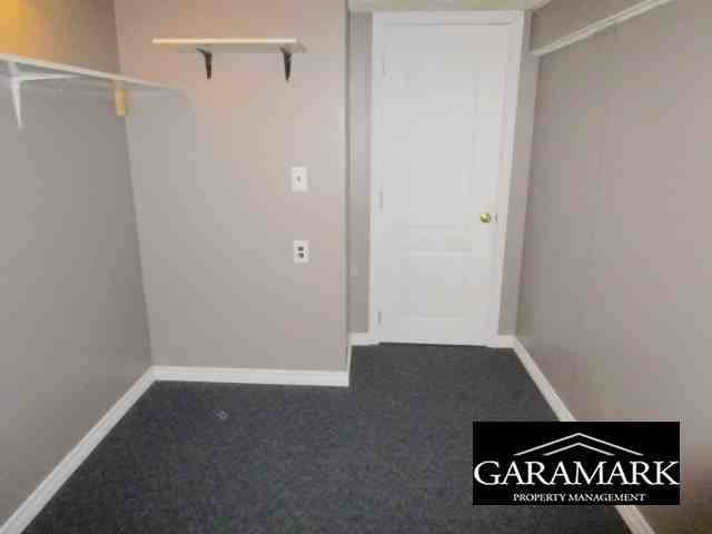 Toronto Street Apartments in Daniel Mcintyre, Winnipeg, MB R3G1S7 Zumper