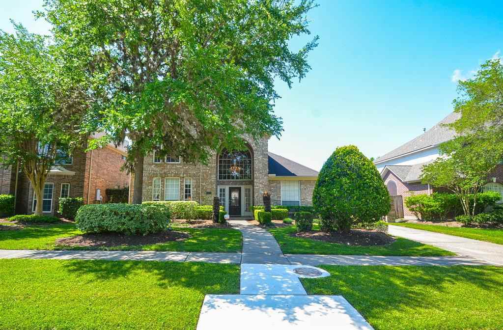 7302 Emerald Glen Dr - Photo 2 of 32