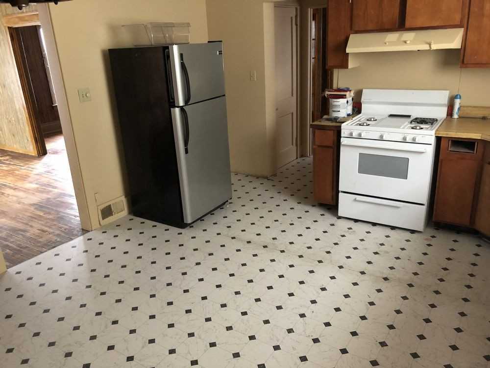 485 Eshelman St - Photo 2 of 19