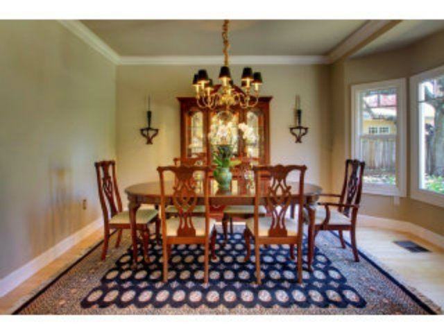 285 Gloria Cir - Photo 3 of 12