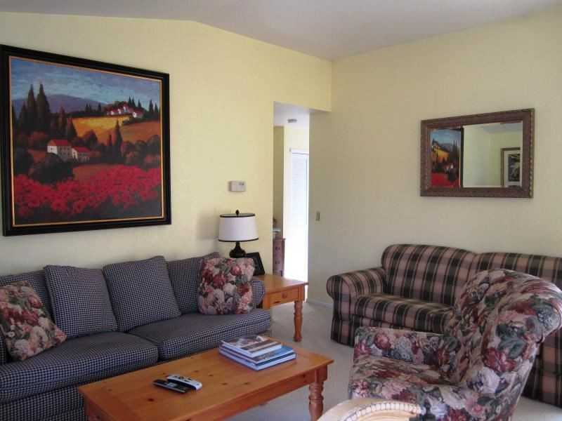 72 Wescott Rd - Photo 3 of 19