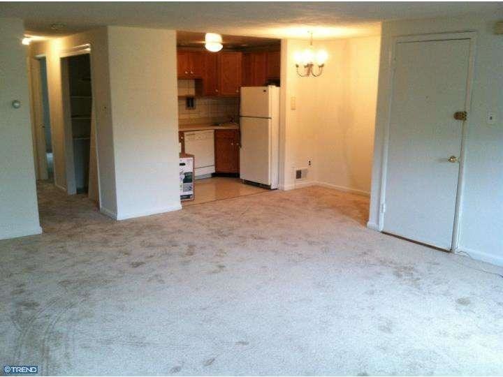 18 Brighton Village Dr #C - Photo 2 of 11