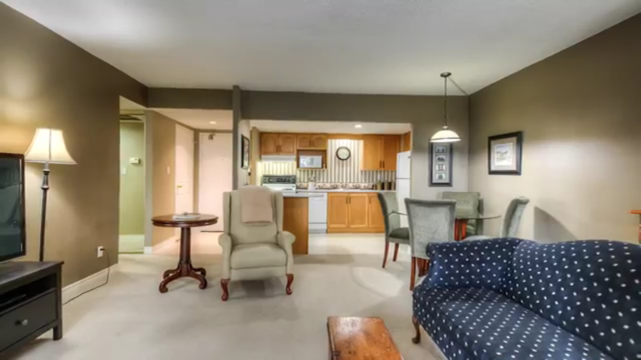 260 Sheldon Avenue North - Photo 3 of 10