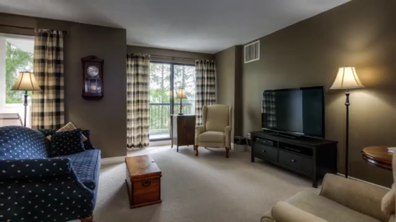 260 Sheldon Avenue North - Photo 2 of 10