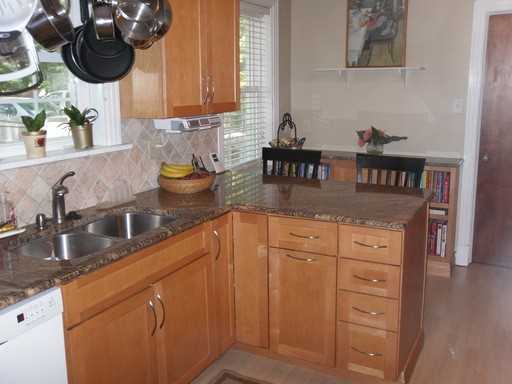 8338 W Weyburn Rd - Photo 2 of 4