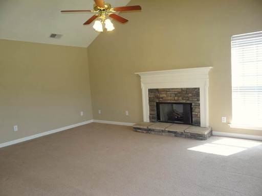 117 Cedar Grove Pkwy - Photo 2 of 12