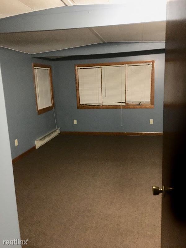 101 Broad St - Photo 2 of 3