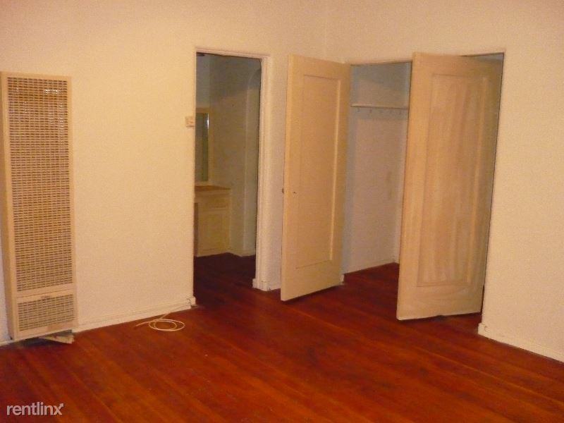 279 N Euclid Ave - Photo 3 of 3