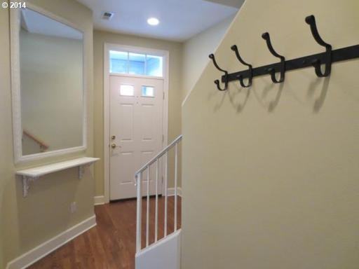 318 2nd St - Photo 2 of 16