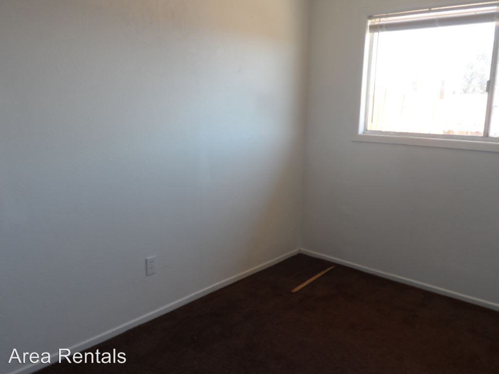 912- 914 NAVAJO STREET - Photo 2 of 7