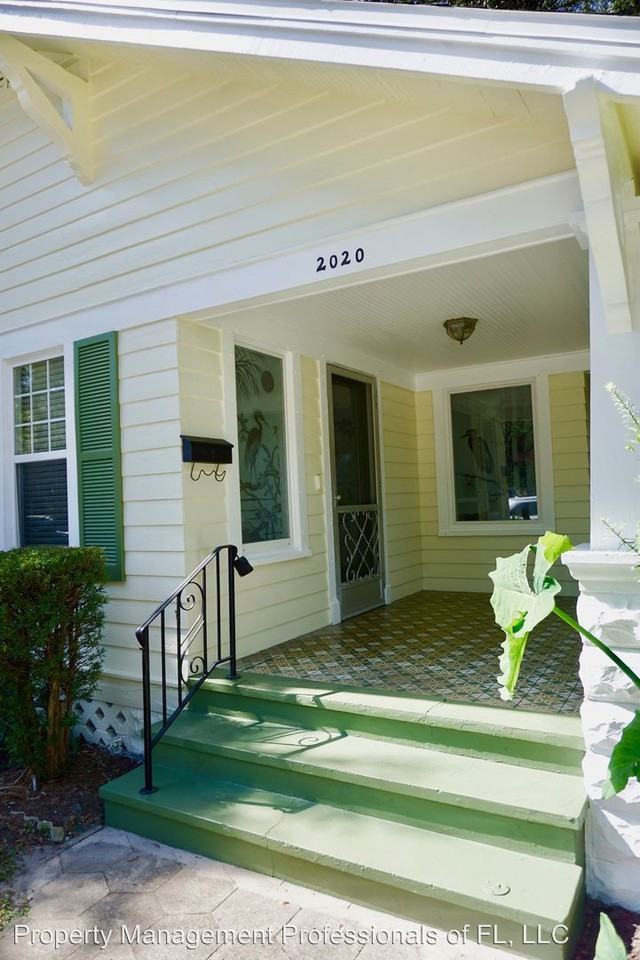 2020 10th St N - Photo 3 of 38