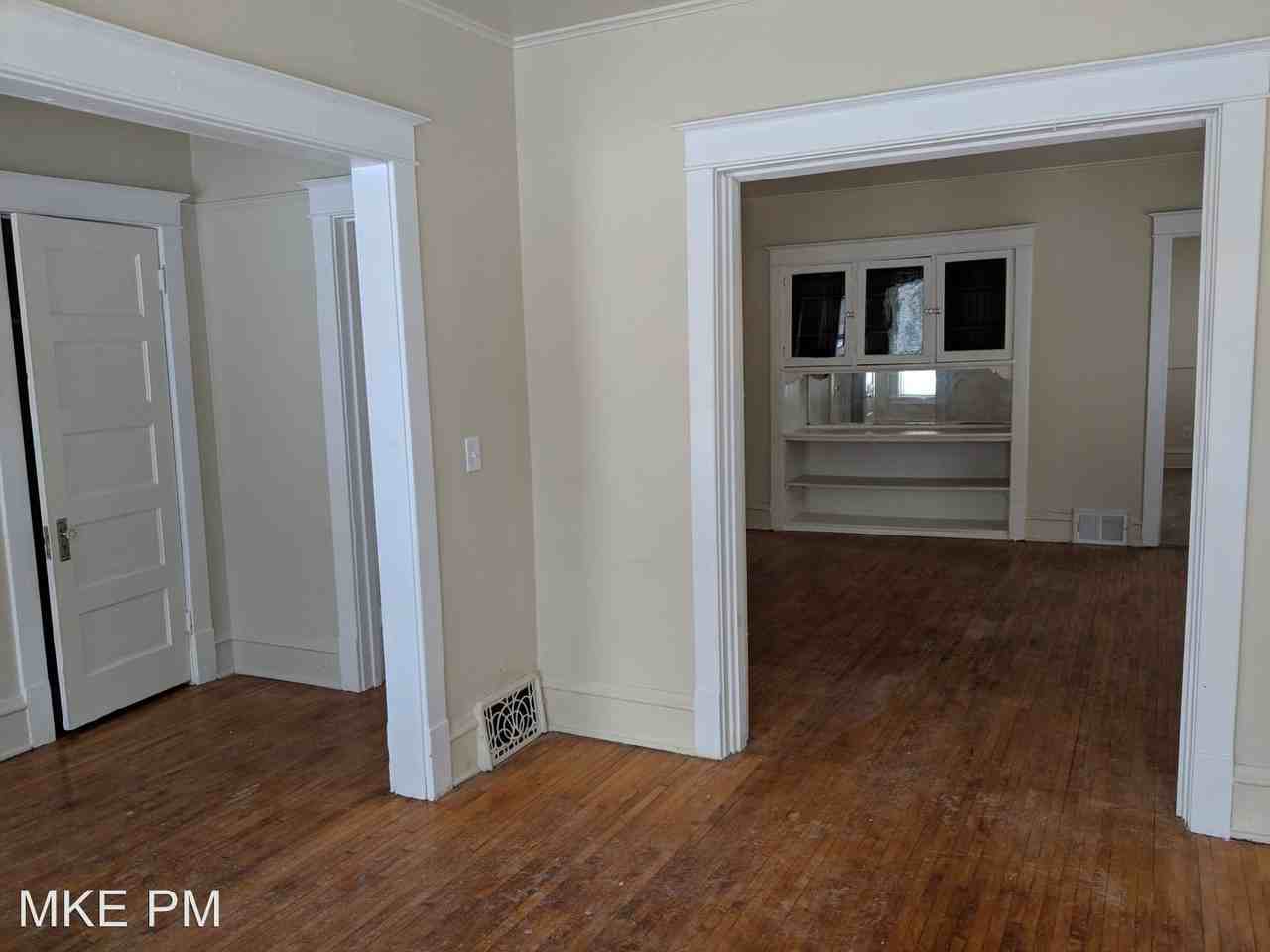 3042-3044 N 1st St - Photo 3 of 11