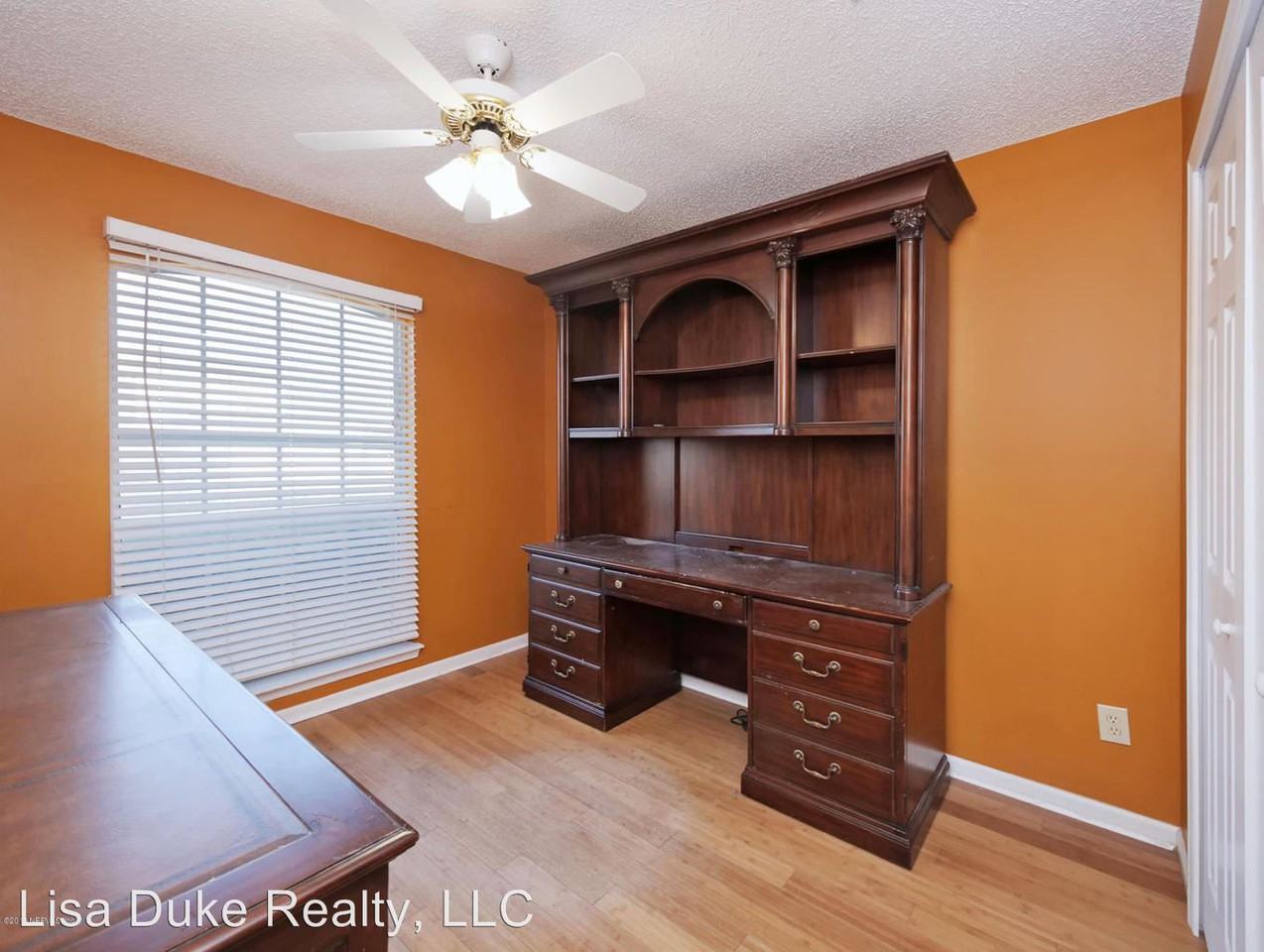 12670 Richfield Blvd - Photo 3 of 31