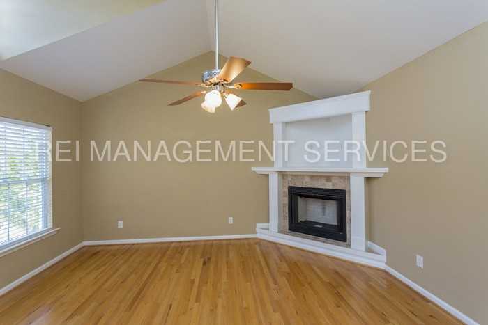 13211 Abernant Loop - Photo 2 of 6