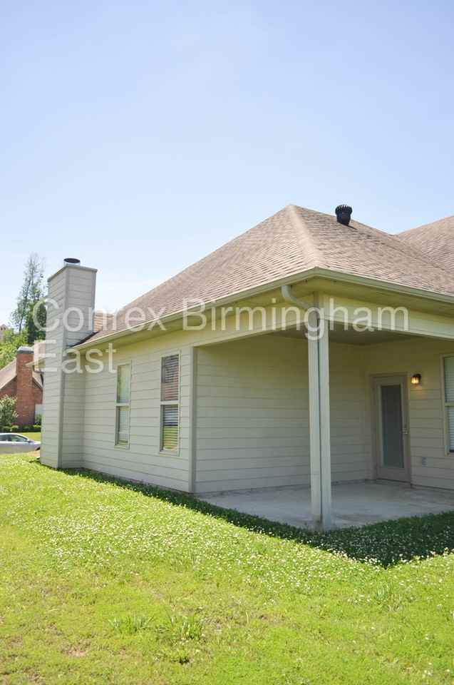 4202 Sierra Way - Photo 3 of 16