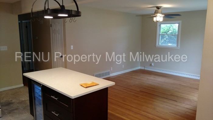 15565 Carpenter Rd - Photo 3 of 8