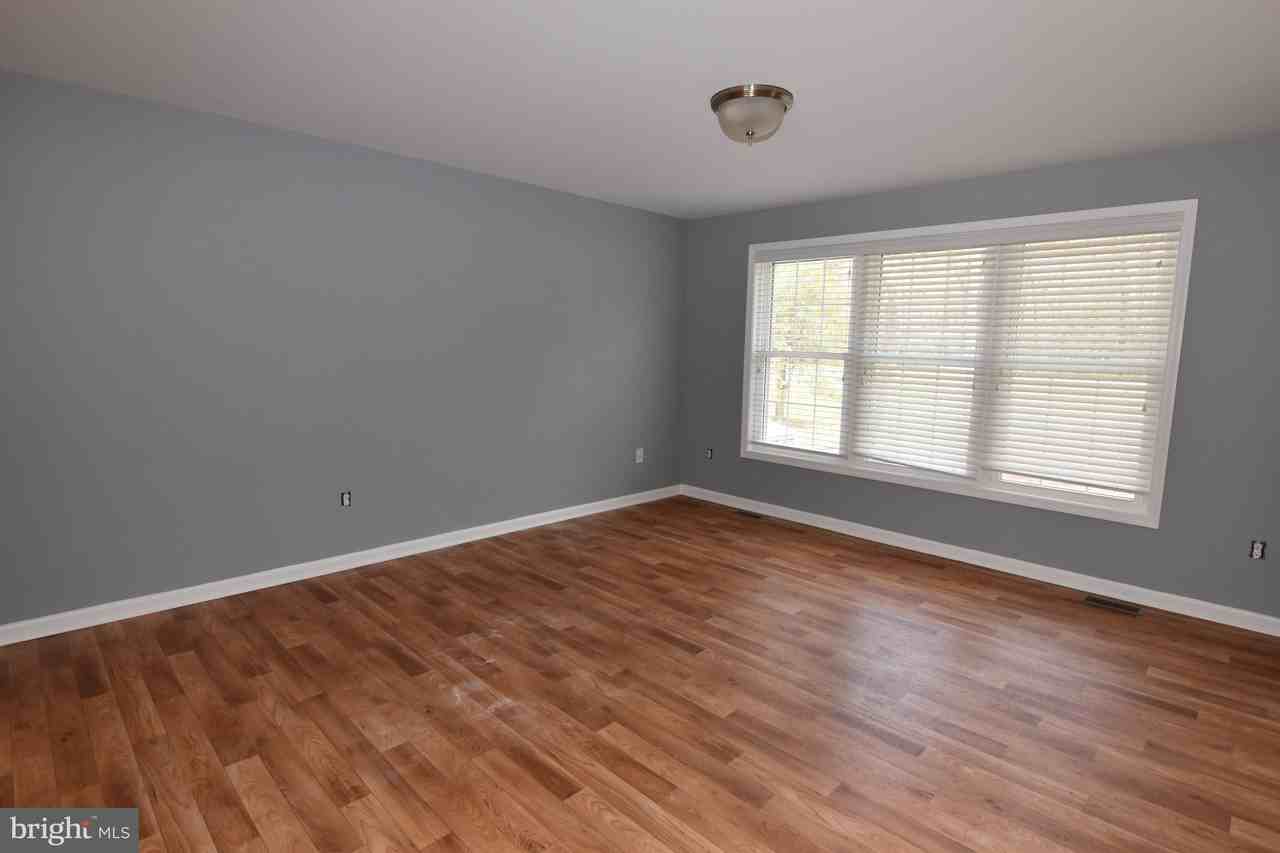 18871 Three Notch Rd - Photo 3 of 27