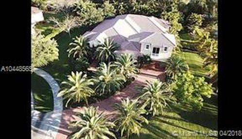 14130 SW 33rd Ct - Photo 2 of 8