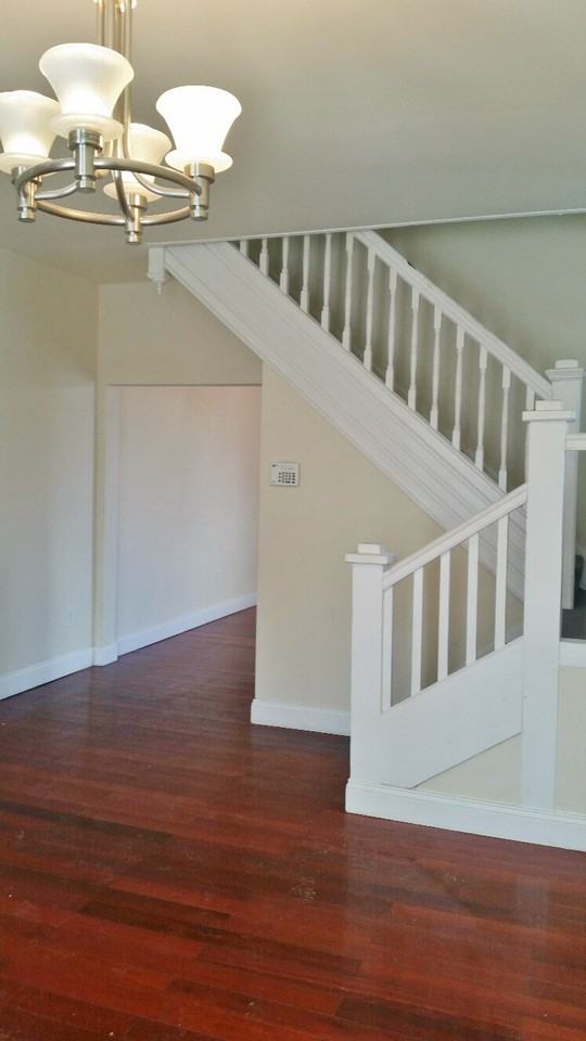 822 E 41st St - Photo 2 of 13