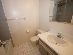 1001 Bay Street - Photo 3 of 6