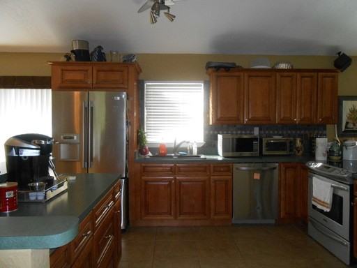 756 S Edgemon Ave - Photo 2 of 9