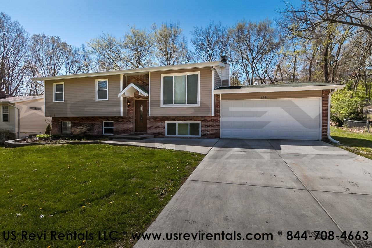 1241 New Towne Rd - Photo 2 of 24