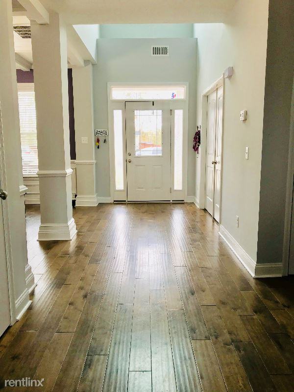 310 Bear Run - Photo 2 of 30