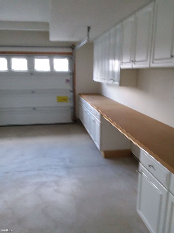 610 Bedford Falls Dr - Photo 2 of 9