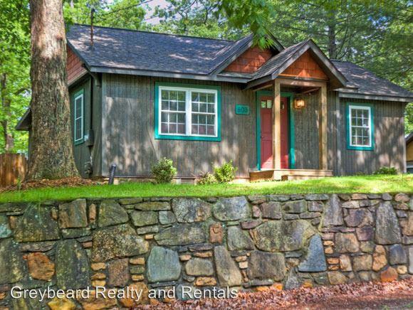 803 Rhododendron Ave - Photo 2 of 13