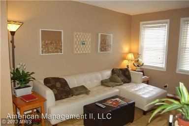 347 Hornel St - Photo 2 of 23