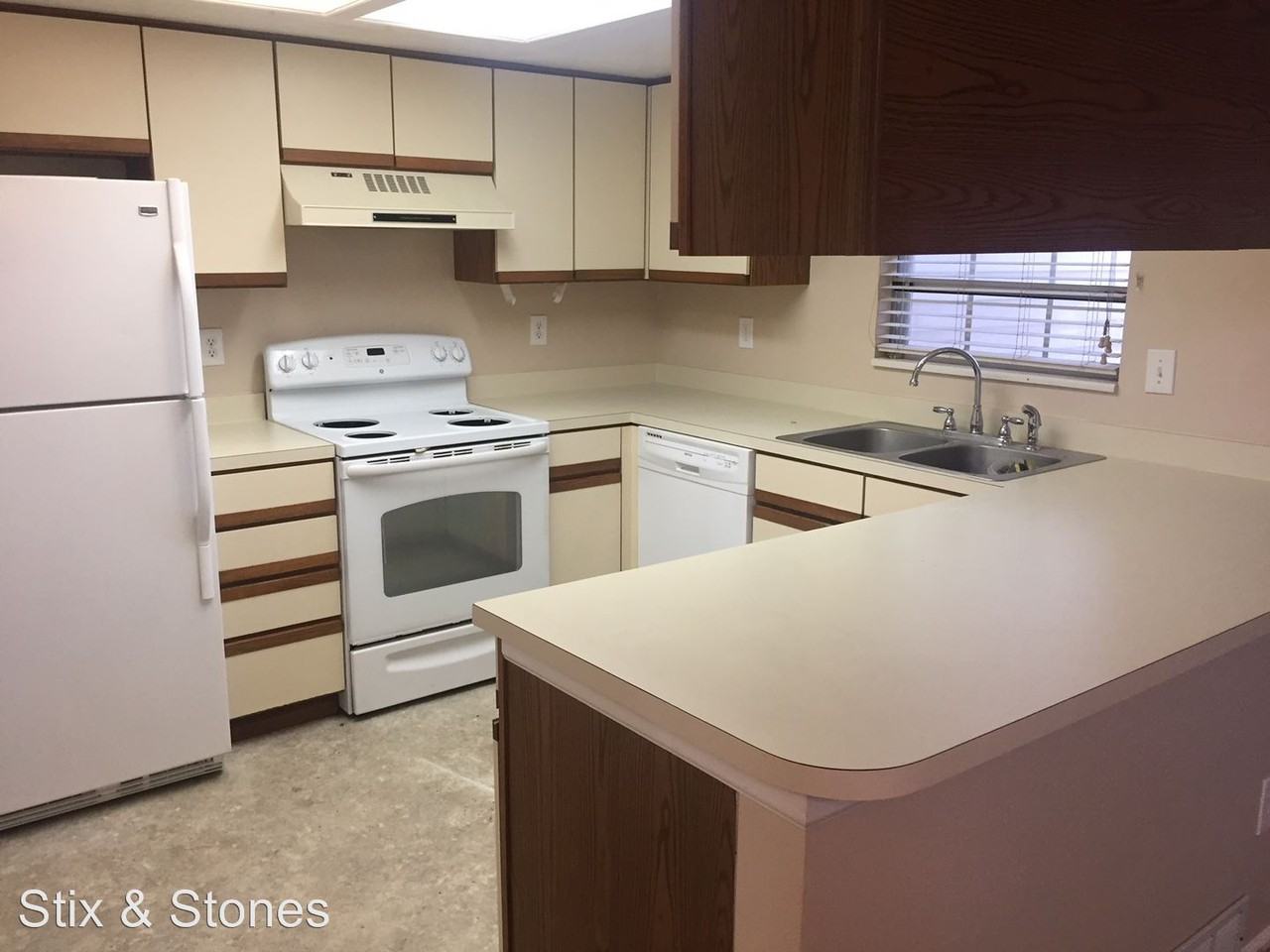 12594 E Pacific Cir #F - Photo 3 of 19