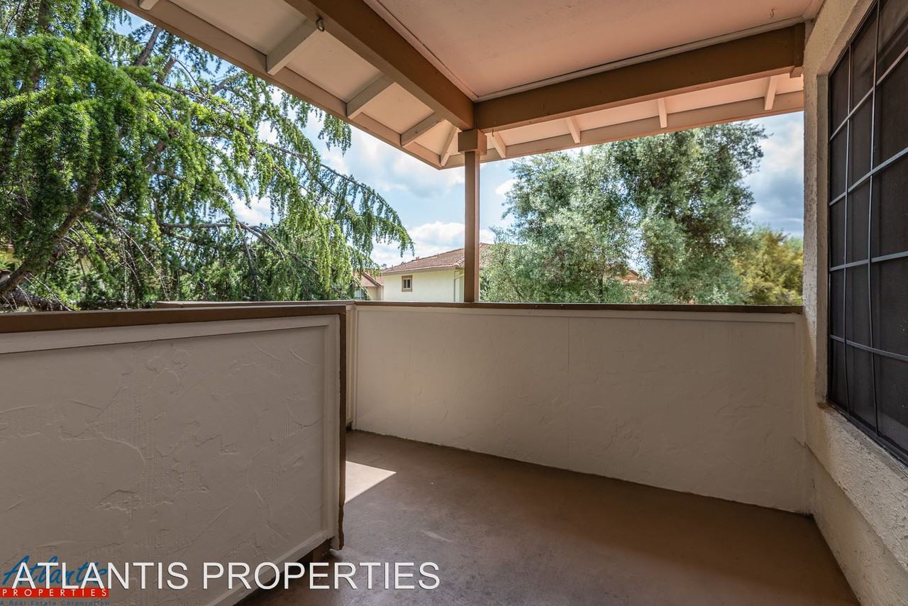 5392 Colony Park Cir - Photo 2 of 11