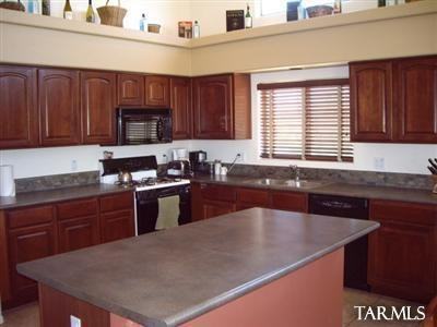 3191 W Royal Copeland Dr - Photo 3 of 7