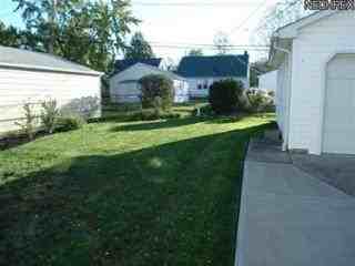 655 E 240th St - Photo 3 of 13