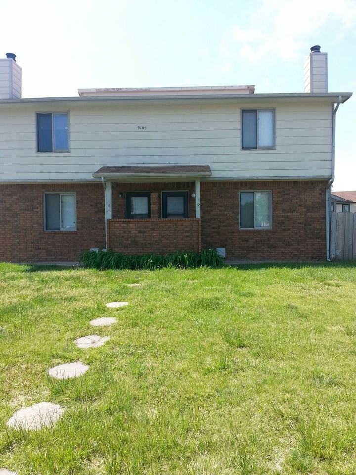 9105 W Westlawn St #2